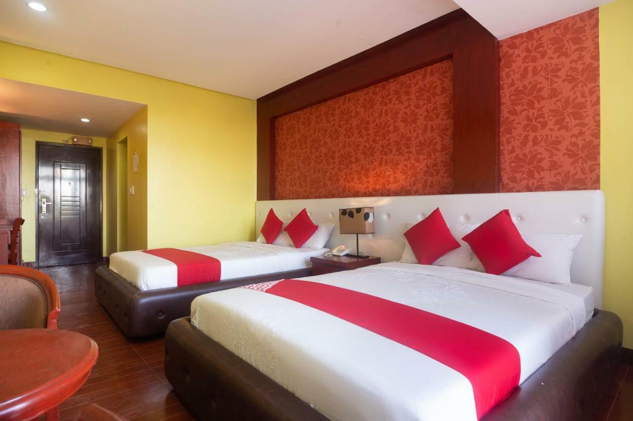 Oyo 159 San Remigio Pensionne Suites Себу Экстерьер фото